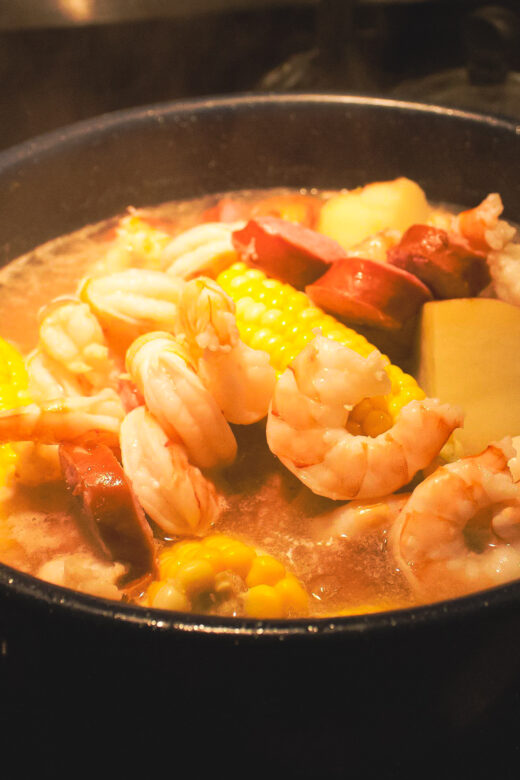 New Orleans shrimp boil seafood boil